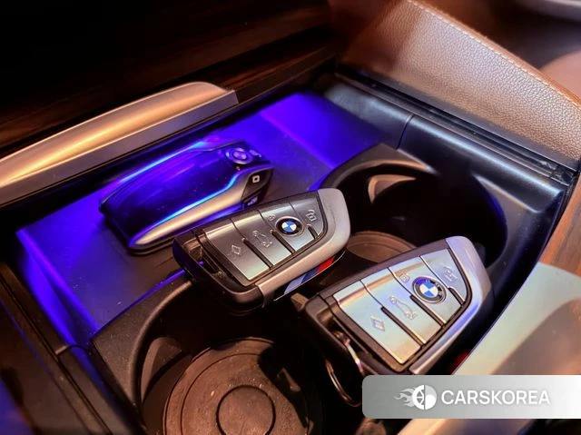 BMW 5 Series (G30) 2018 Серый из Кореи, фото 5