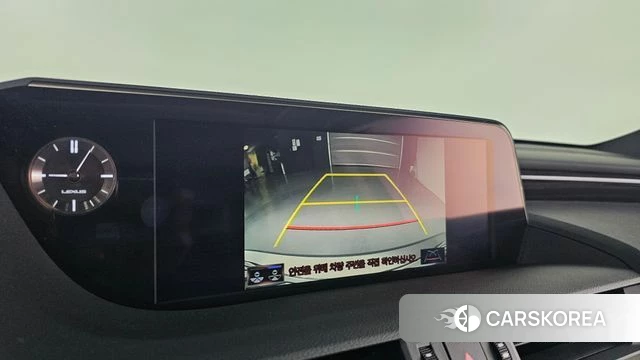 Lexus ES300h 7th generation 2019 Серебристо-серый из Кореи, фото 5