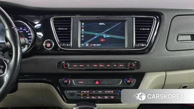 Kia All New Carnival 2018 Белый из Кореи, фото 5