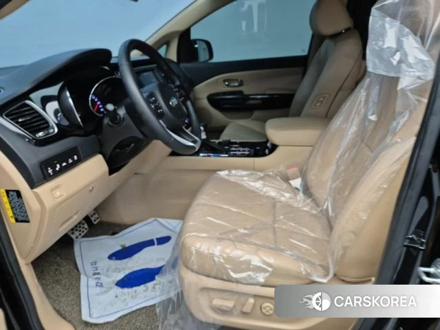 Kia The New Carnival 2018 Черный из Кореи, фото 5