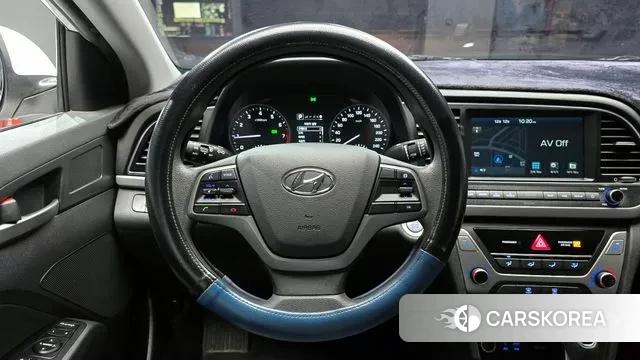 Hyundai Avante AD 2018 Белый из Кореи, фото 5