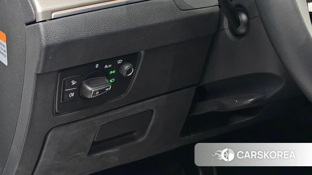 Volkswagen Arteon 2019 Белый из Кореи, фото 5