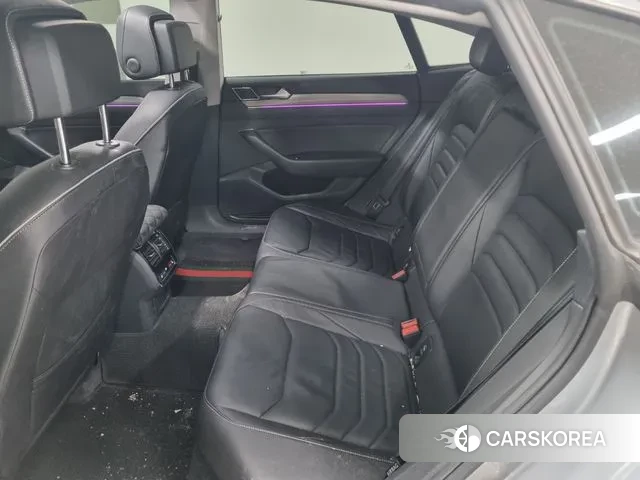 Volkswagen Arteon 2019 Серебристо-серый из Кореи, фото 5