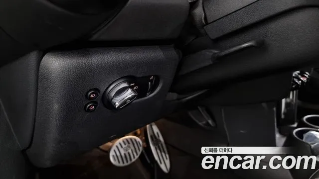 Mini Cooper 2018 Черный из Кореи, фото 5