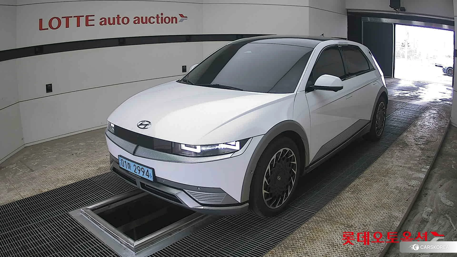 Hyundai IONIQ 5 2022 Atlas White из Кореи, фото 5