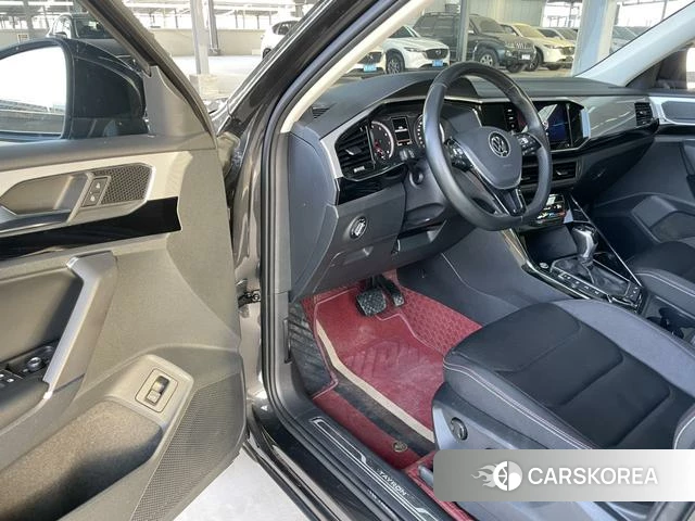 Volkswagen Tanyue 2022 Темно-серый из Китая, фото 5