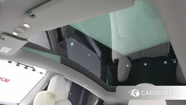 Tesla Model Y 2024 Белый из Кореи, фото 5