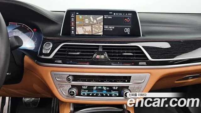 BMW 7 Series (G11) 2020 Черный из Кореи, фото 5