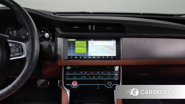 Jaguar XF (X260) 2020 Белый из Кореи, фото 5