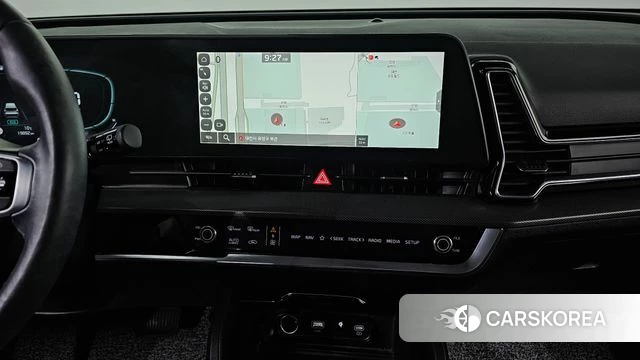 Kia Sportage 5th Generation Hybrid 2023 Белый из Кореи, фото 5