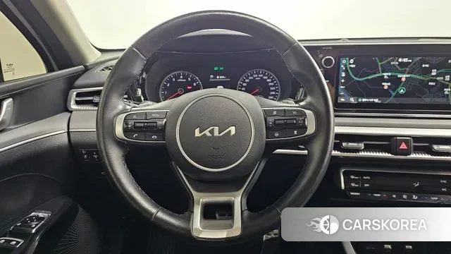 Kia K5 3rd generation 2022 Белый из Кореи, фото 5