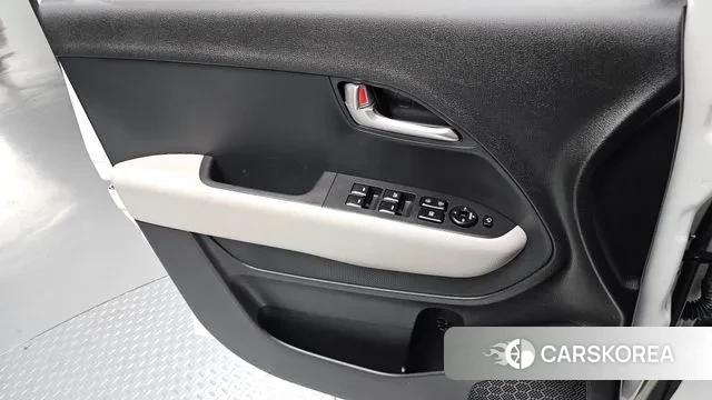 Kia The New Kia Ray 2024 Белый из Кореи, фото 5