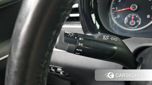 Kia K5 3rd generation 2022 Белый из Кореи, фото 5
