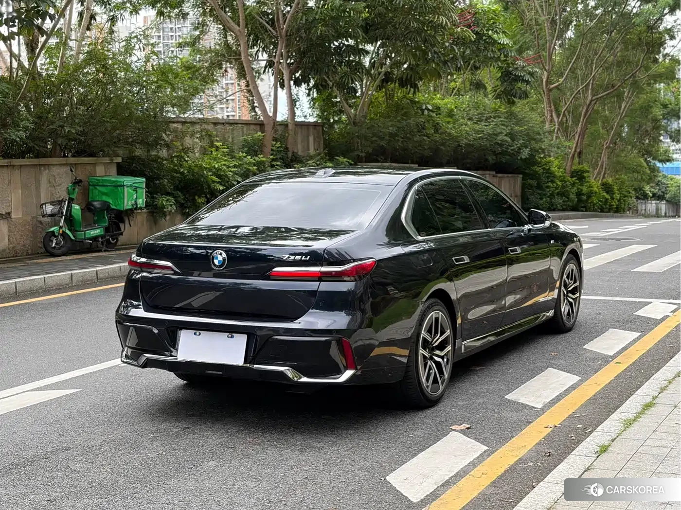 BMW 7 series 2024 Черный из Китая, фото 5