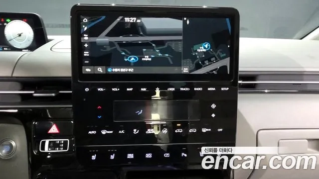 Hyundai Staria 2023 Белый из Кореи, фото 5