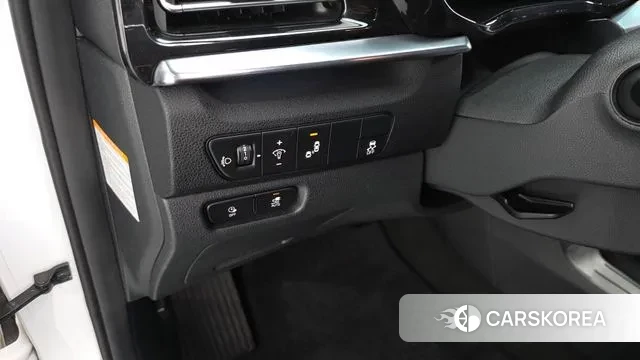 Kia Niro Plus 2022 Белый из Кореи, фото 5