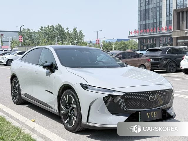 Mazda EZ-6 2024 Серебристо-серый из Китая, фото 5
