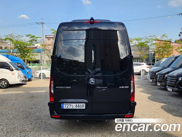 Mercedes-Benz Sprinter 2023 Черный из Кореи, фото 5