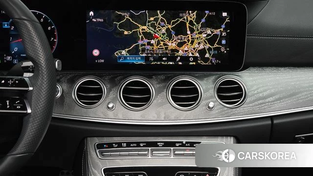 Mercedes-Benz E-Class W213 2022 Черный из Кореи, фото 5