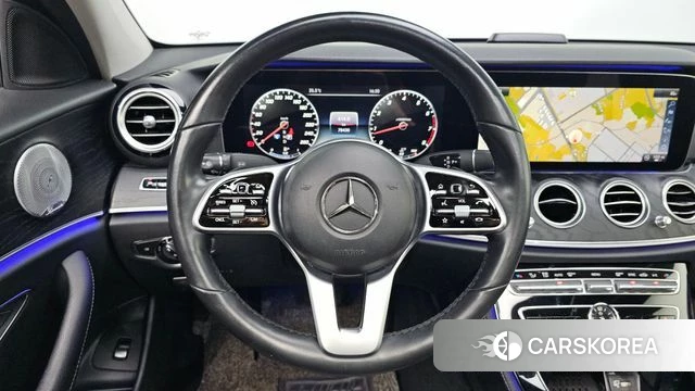 Mercedes-Benz E-Class W213 2019 Белый из Кореи, фото 5