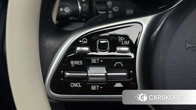 Mercedes-Benz GLC-Class X253 2021 Белый из Кореи, фото 5