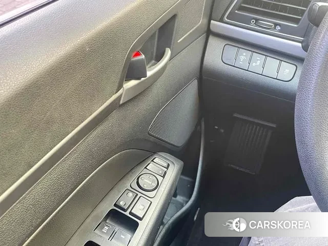 Hyundai Avante AD 2018 Белый из Кореи, фото 5