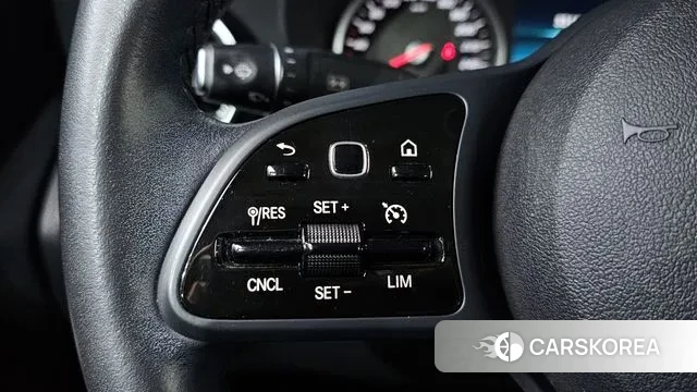 Mercedes-Benz C-Class W205 2019 Синий из Кореи, фото 5