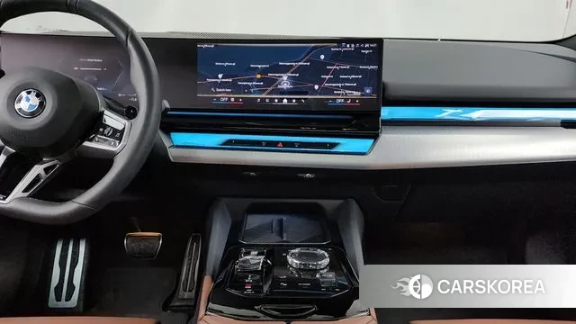 BMW 5 Series (G60) 2024 Серый из Кореи, фото 5