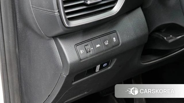 Hyundai The New Santa Fe 2021 Белый из Кореи, фото 5