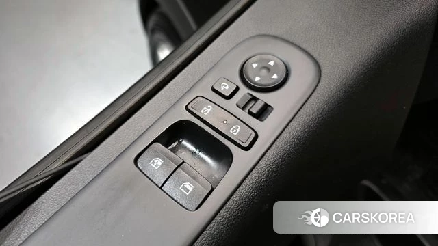 Hyundai Staria 2022 Черный из Кореи, фото 5