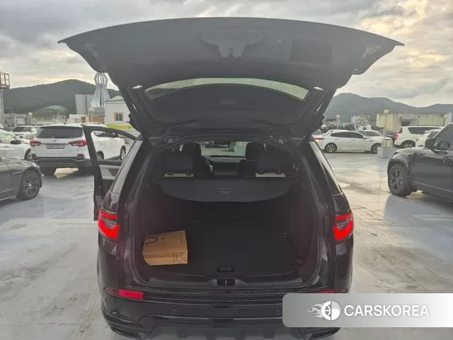 Land Rover Discovery Sports 2nd Generation 2024 Черный из Кореи, фото 5