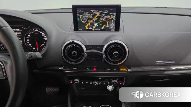 Audi New A3 2018 Черный из Кореи, фото 5