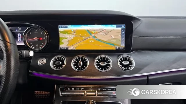 Mercedes-Benz E-Class W213 2018 Серый из Кореи, фото 5