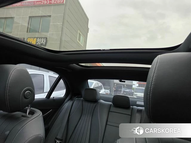 Mercedes-Benz E-Class W213 2022 Черный из Кореи, фото 5