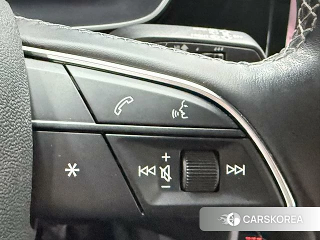 Audi Q3 2022 Темно-серый из Китая, фото 5