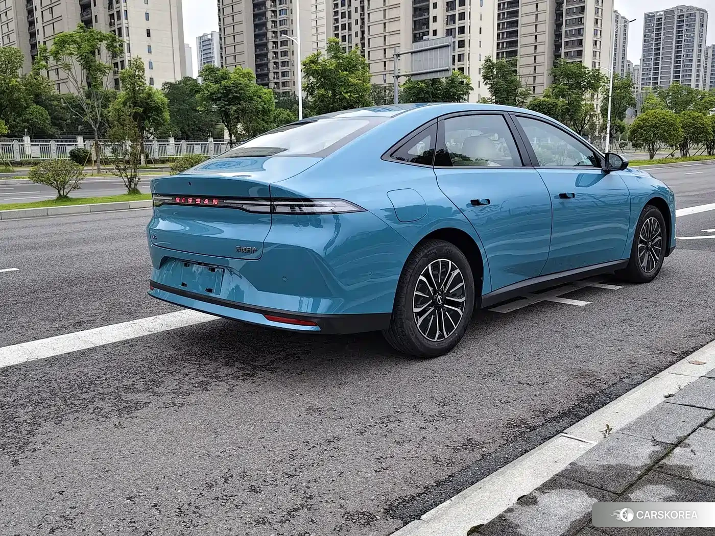 Nissan N6 2026 Синий из Китая, фото 5