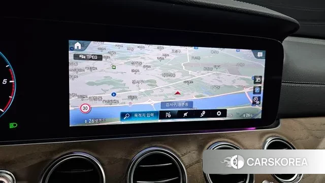 Mercedes-Benz E-Class W213 2021 Белый из Кореи, фото 5