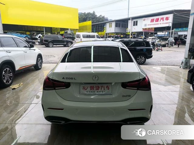 Mercedes-Benz Class A 2021 Белый из Китая, фото 5
