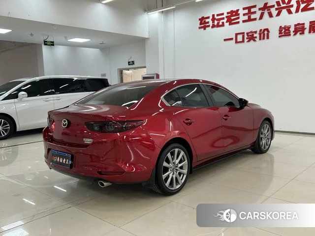 Mazda 3 Angkesaila 2023 Красный из Китая, фото 5