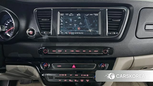Kia The New Carnival 2019 Черный из Кореи, фото 5