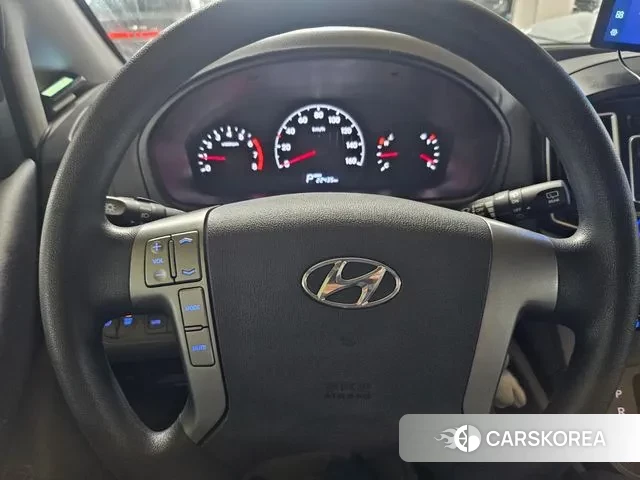 Hyundai The New Grand Starex 2018 Желтый из Кореи, фото 5