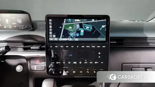 Hyundai Staria 2025 Серебряный из Кореи, фото 5