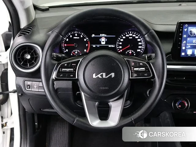 Kia The New K3 2nd generation 2022 Белый из Кореи, фото 5