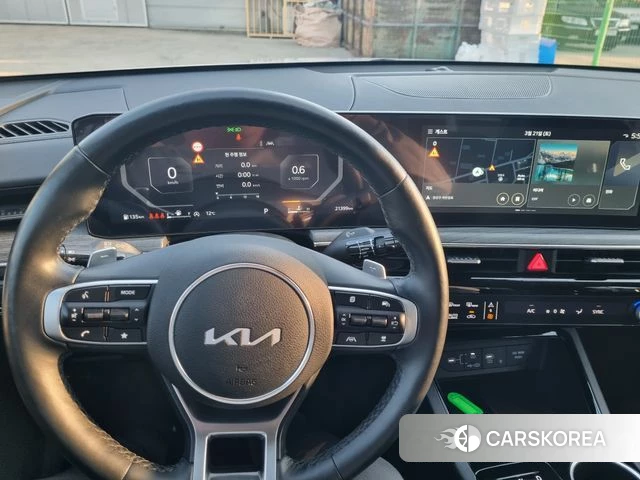 Kia The New K5 3rd generation 2024 Белый из Кореи, фото 5