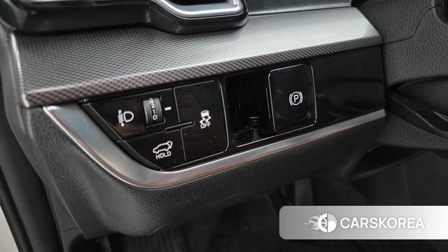 Kia Sportage 5th Generation 2022 Белый из Кореи, фото 5