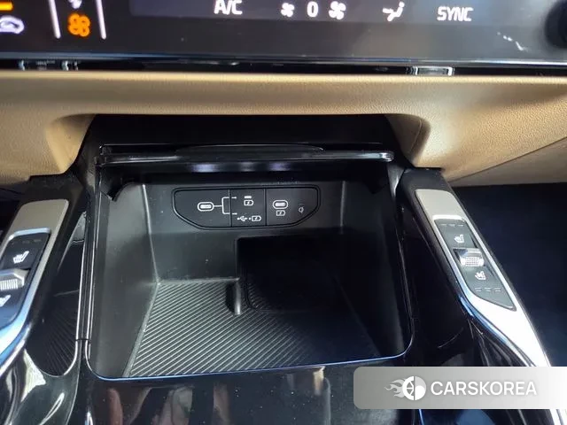 Kia The New Sorento 4th Generation 2025 Белый из Кореи, фото 5