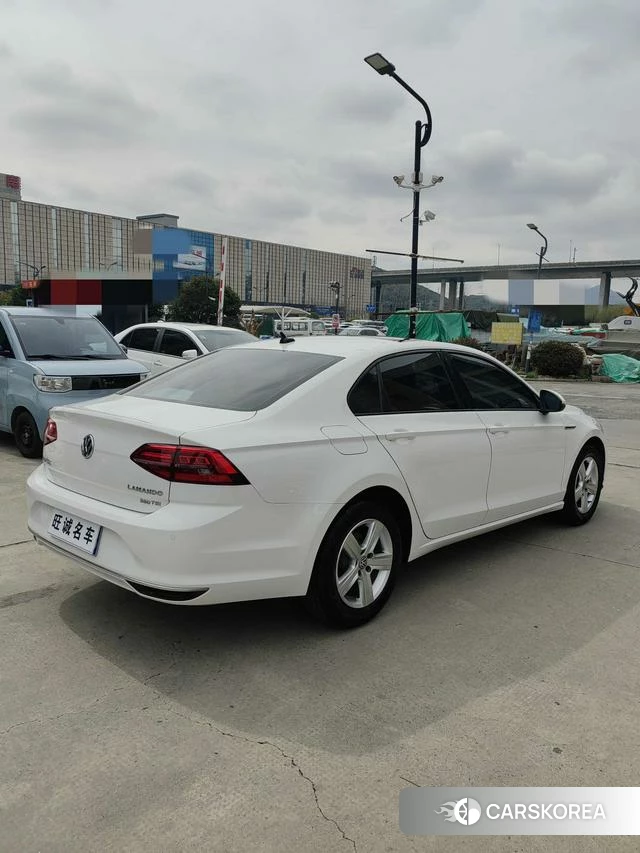 Volkswagen Lingdu 2022 Белый из Китая, фото 5