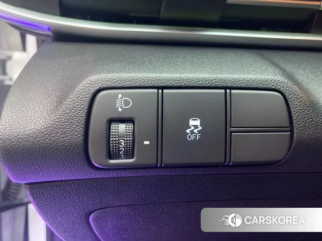 Hyundai The New Avante (CN7) 2024 Белый из Кореи, фото 5