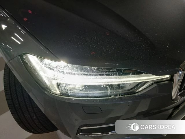 Volvo XC60 second Generation 2021 Серый из Кореи, фото 5