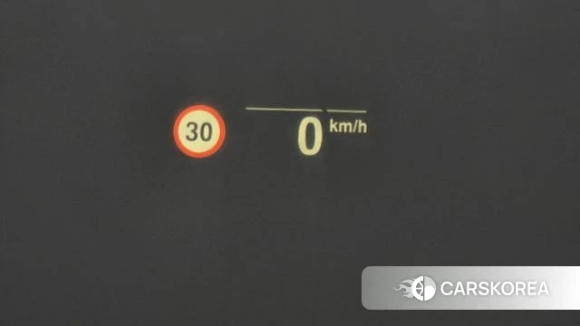 BMW 5 Series (G30) 2021 Белый из Кореи, фото 5